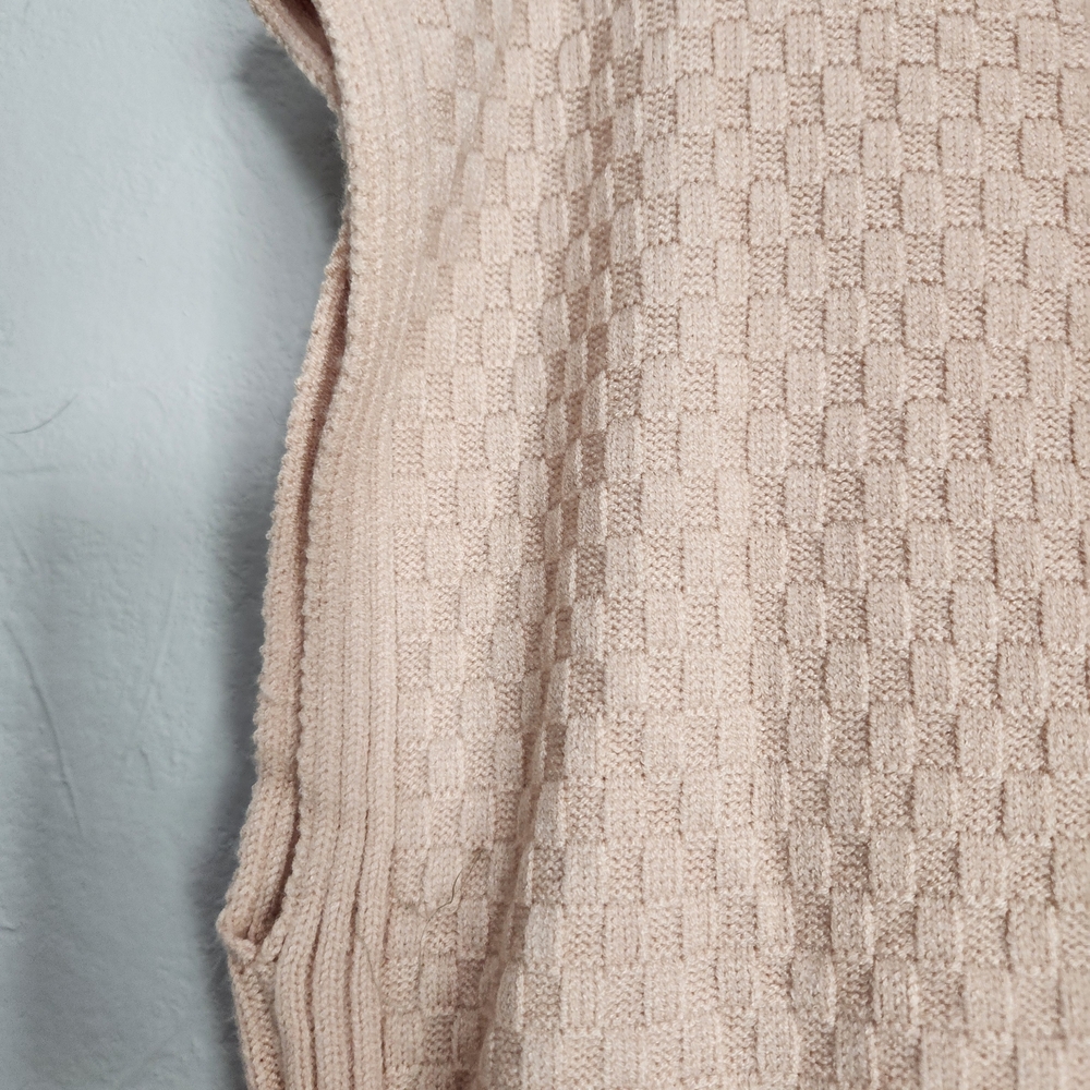 V Neck Sweater Vest - Picture 5 of 8